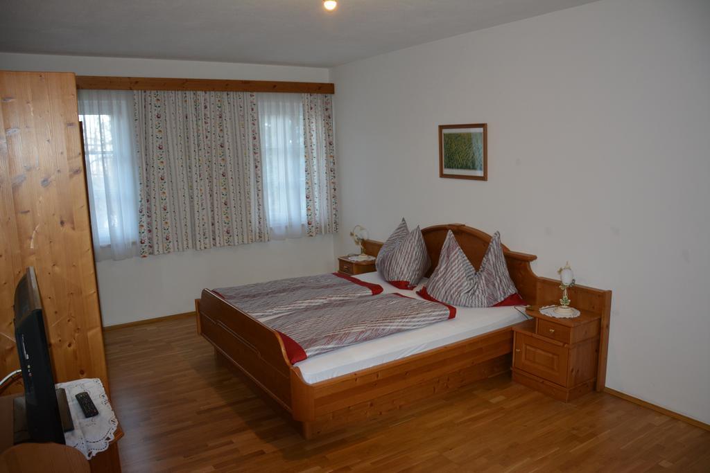 Weingut Seiner Vlg. Kraxner Villa Greisdorf Екстериор снимка